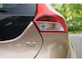 Volvo V40 Cross Country T4 180pk AUT. Summum | Stoelverwarming | Camera | Trekhaak