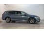 Volkswagen Passat Variant 1.4 TSI 150pk DSG ACT Highline Business R Stoelverwarming Virtual Cockpit Navigatie Trekhaak LED
