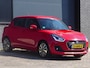 Suzuki Swift 1.2 Stijl Smart Hybrid Rijklaarprijs! | 12 Maanden Garantie | Onderhoudsbeurt | Nieuwe APK | Mobiliteitservice |