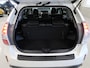 Toyota Prius+ 1.8 Dynamic 7 Zitplaatsen Panoramadak Camera Head-Up Navigatie Airco-ecc Stoelverwarming Leer/Alcantara LED Bluetooth Boekjes aanwezig pdc