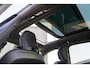 Volvo XC60 2.0 T8 Plug-in hybrid AWD Ultimate Dark Long Range | Trekhaak | Schuif/kanteldak | Stoel & stuurwielverwarming | Head-up display | Adaptieve cruise control | Lederen dashboard | Dealer onderhouden |