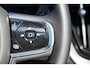Volvo XC60 2.0 T8 Plug-in hybrid AWD Ultimate Dark Long Range | Trekhaak | Schuif/kanteldak | Stoel & stuurwielverwarming | Head-up display | Adaptieve cruise control | Lederen dashboard | Dealer onderhouden |