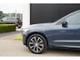 Volvo XC60 T8 Plug-in hybrid AWD Ultimate Dark Long Range | SOH 95% | Trekhaak | Schuif/kanteldak | Stoel & stuurwielverwarming | Head-up display | Adaptieve cruise control | Lederen dashboard | Dealer onderhouden |
