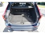 Volvo XC60 2.0 T8 Plug-in hybrid AWD Ultimate Dark Long Range | Trekhaak | Schuif/kanteldak | Stoel & stuurwielverwarming | Head-up display | Adaptieve cruise control | Lederen dashboard | Dealer onderhouden |