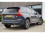 Volvo XC60 T8 Plug-in hybrid AWD Ultimate Dark Long Range | SOH 95% | Trekhaak | Schuif/kanteldak | Stoel & stuurwielverwarming | Head-up display | Adaptieve cruise control | Lederen dashboard | Dealer onderhouden |