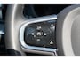 Volvo XC60 2.0 T8 Plug-in hybrid AWD Ultimate Dark Long Range | Trekhaak | Schuif/kanteldak | Stoel & stuurwielverwarming | Head-up display | Adaptieve cruise control | Lederen dashboard | Dealer onderhouden |