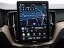 Volvo XC60 T6 PLUG-IN HYBRID ULTRA DARK LUCHTVERING SCHUIFDAK HARMAN KARDON