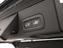 Volvo XC60 T6 PLUG-IN HYBRID ULTRA DARK LUCHTVERING SCHUIFDAK HARMAN KARDON