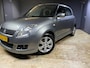 Suzuki Swift 1.3 Base Navi Lm Velgen Clima