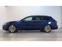 Audi A4 Avant 35 TFSI S Edition Competition LED Sfeerverlichting Stoelverwarming Leder-Stof DAB+