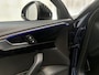 Audi A4 Avant 35 TFSI S Edition Competition LED Sfeerverlichting Stoelverwarming Leder-Stof DAB+