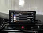 Audi A4 Avant 35 TFSI S Edition Competition LED Sfeerverlichting Stoelverwarming Leder-Stof DAB+