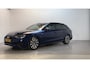 Audi A4 Avant 35 TFSI S Edition Competition LED Sfeerverlichting Stoelverwarming Leder-Stof DAB+