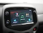 Toyota Aygo 1.0 VVT-i x-play Automaat | Apple Carplay/Android Auto | Achteruitrijcamera | LM velgen |