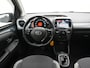 Toyota Aygo 1.0 VVT-i x-play Automaat | Apple Carplay/Android Auto | Achteruitrijcamera | LM velgen |