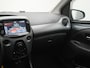 Toyota Aygo 1.0 VVT-i x-play Automaat | Apple Carplay/Android Auto | Achteruitrijcamera | LM velgen |
