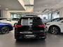 Volkswagen Golf 1.5 eTSI R-line / Pano / Camera / Keyless /