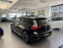 Volkswagen Golf 1.5 eTSI R-line / Pano / Camera / Keyless /