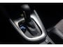 Toyota Yaris Cross 1.5 Hybrid Executive Bi-Tone | HuD | JBL | ACC | Keyless | BLIS | 18" | Stoel/Stuurverwarming | Camera | CarPlay
