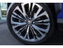 Toyota Yaris Cross 1.5 Hybrid Executive Bi-Tone | HuD | JBL | ACC | Keyless | BLIS | 18" | Stoel/Stuurverwarming | Camera | CarPlay