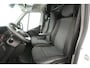 Renault Master 2.3 dCi L2H2 | Airco | Cruise | Camera | Carplay | 3 Zits | Trekhaak