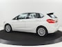 BMW 2-Serie Active Tourer 218i Luxury Line | Leder | Camera | Trekhaak | Full LED | Navigatie | Parkeerhulp | Climate control | Bluetooth | Cruise control