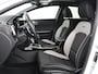 Kia ProCeed 1.5 T-GDi MHEV GT-Line Edition | Panoramadak | Trekhaak | Carplay | Camera | Navigatie | Parkeerhulp | Climate control | Bluetooth | Cruise control | Getint glas