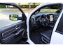 Dodge Ram 1500 5.7 V8 4x4 Crew Cab Laramie Sport 2024 NAP | 1e eigenaar | Panorama dak | Elektrische lederen stoelen met memory | Alpine Audi | Android auto | LPG | Stoelverwarming + verkoeling | Trekhaak | Camera | Carplay | | Navigatie | Cruise control | Lichtmetaal