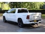 Dodge Ram 1500 5.7 V8 4x4 Crew Cab Laramie Sport 2024 NAP | 1e eigenaar | Panorama dak | Elektrische lederen stoelen met memory | Alpine Audi | Android auto | LPG | Stoelverwarming + verkoeling | Trekhaak | Camera | Carplay | | Navigatie | Cruise control | Lichtmetaal