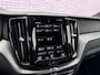 Volvo XC60 2.0 B5 R-Design | 360° Camera | Adaptieve cruise | BLIS | Power seat | Memory | Trekhaak | Keyless enty/start | Apple carplay/android auto |