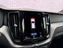 Volvo XC60 2.0 B5 R-Design | 360° Camera | Adaptieve cruise | BLIS | Power seat | Memory | Trekhaak | Keyless enty/start | Apple carplay/android auto |