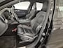 Volvo XC60 2.0 B5 R-Design | 360° Camera | Adaptieve cruise | BLIS | Power seat | Memory | Trekhaak | Keyless enty/start | Apple carplay/android auto |