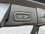 Volvo XC60 2.0 B5 R-Design | 360° Camera | Adaptieve cruise | BLIS | Power seat | Memory | Trekhaak | Keyless enty/start | Apple carplay/android auto |