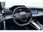 Peugeot 408 1.2 Hybrid 145 e-DCS6 Allure | Achteruitrijcamera | Dealer Onderhouden l Wireless Apple Carplay & Android Auto l TomTom Navigatie l DAB l Bluetooth l PDC l Camera l LED l Lichtmetalen Velgen