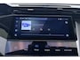 Peugeot 408 1.2 Hybrid 145 e-DCS6 Allure | Achteruitrijcamera | Dealer Onderhouden l Wireless Apple Carplay & Android Auto l TomTom Navigatie l DAB l Bluetooth l PDC l Camera l LED l Lichtmetalen Velgen