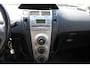 Toyota Yaris 1.3 VVTi Terra Lees Tekst!