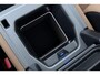 Land Rover Defender 2.0 P300e 110 X | FACELIFT | ClearSight | Meridian Surround | Trekhaak | Luchtvering | Koelbox | Panoramadak | 22 Inch