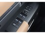 Land Rover Defender 2.0 P300e 110 X | FACELIFT | ClearSight | Meridian Surround | Trekhaak | Luchtvering | Koelbox | Panoramadak | 22 Inch