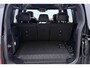Land Rover Defender 2.0 P300e 110 X | FACELIFT | ClearSight | Meridian Surround | Trekhaak | Luchtvering | Koelbox | Panoramadak | 22 Inch