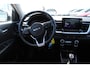 Kia Stonic 1.0 T-GDi MHEV DynamicLine Climate control / Navigatie /  LMV