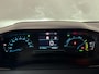 Peugeot e-208 EV Active Pack 50 kWh Navigatie Apple Carplay/Android Auto Parkeersensoren achter Cruise Control Climate Control Lichtmetalen velgen