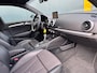 Audi A3 Sportback 1.5 TFSI Automaat S Line Edition * Optiek Zwart * Navigatie * Cruise Control *