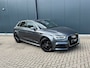Audi A3 Sportback 1.5 TFSI Automaat S Line Edition * Optiek Zwart * Navigatie * Cruise Control *