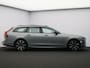 Volvo V90 T6 AWD Plug-in hybrid Ultra Dark Trekhaak / Pan. dak / 360 camera/ Head up display/ Harman Kardon / 20" / Stoel+stuur+achterbankverwarming