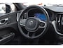 Volvo XC60 T6 AWD 350PK Plug-in Hybrid Plus Dark | Trekhaak | Treeplanken | 21'' | ACC | BLIS |