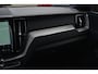 Volvo XC60 T6 AWD 350PK Plug-in Hybrid Plus Dark | Trekhaak | Treeplanken | 21'' | ACC | BLIS |