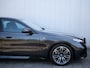 BMW 5-Serie 520i 208 Pk Automaat M-pakket / Leer / Navi / DAB / Apple Carplay / Stoelkoeling