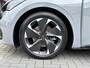 CUPRA Born Essential 62 kWh | 19 Inch | PDC V+A | Carplay | Stuurverwarming |