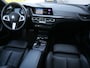 BMW 1-Serie 118i High Executive Edition 141 Pk Automaat Camera / Navi / Apple Carplay / Leer / Stoelverwarming