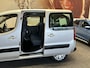 Citroën Berlingo 1.6 VTi 120 MULTISPACE PERFECT ONDERHOUDEN ! 2 SCHUIFDEUREN CLIMATE CONTROL ELEKTRISCHE RAMEN VOOR ELEKTRISCH VERSTELBARE BUITENSPIEGELS TREKHAAK ZEER MOOI !!